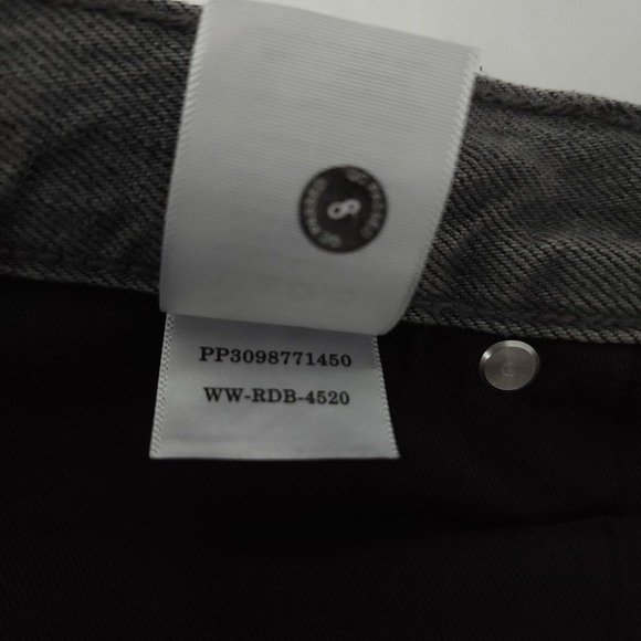 Everlane The 90s Cheeky High Rise Straight Crop Jeans In Grey - Picture 6 of 9